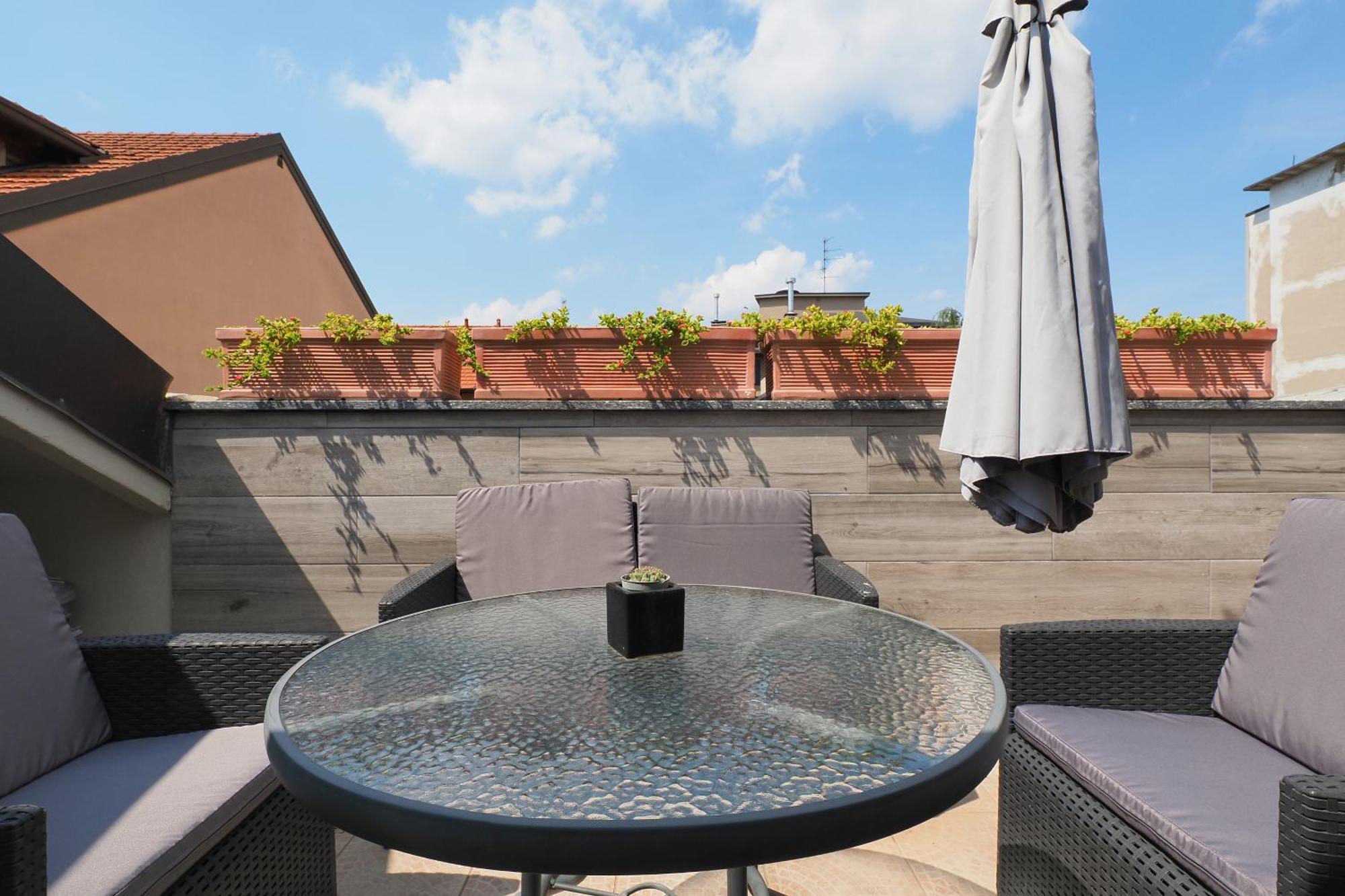 Primopiano - Savona 1 Lägenhet Milano Exteriör bild
